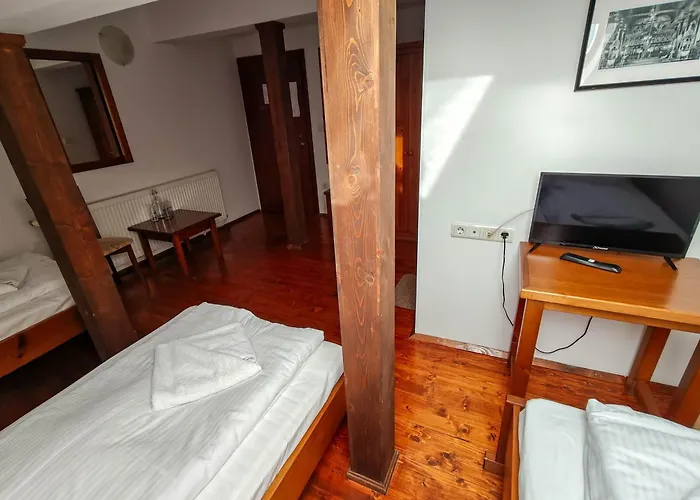 Hotel Todeva House And Tavern 3*