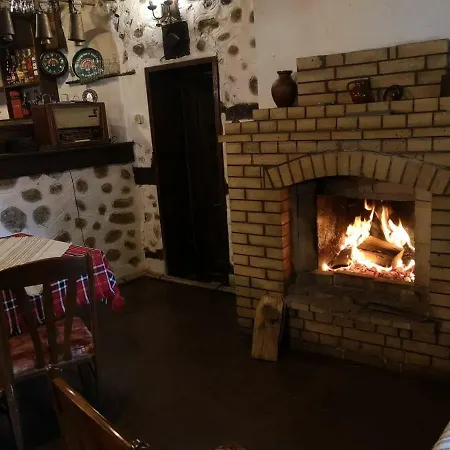 מלון Todeva House And Tavern