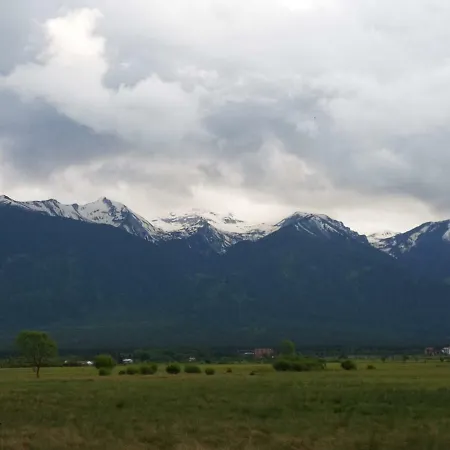 Todeva House And Tavern 3* בנסקו