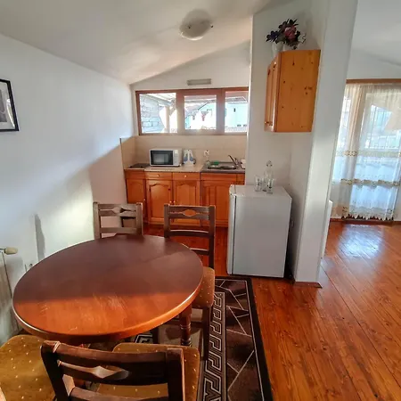 Hotel Todeva House And Tavern