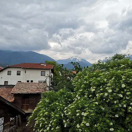 Todeva House And Tavern Хотел