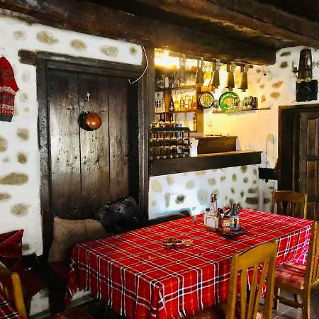 Хотел Todeva House And Tavern Банско